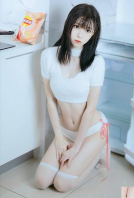 福祉少女徐蘭の「純粋欲望セーター」VIP限定[41P]