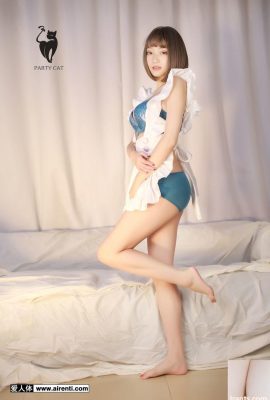 Partycat シリーズ、バイオリン少女がソファで裸になり、美しい体を露出 – Bai Mo (41P)