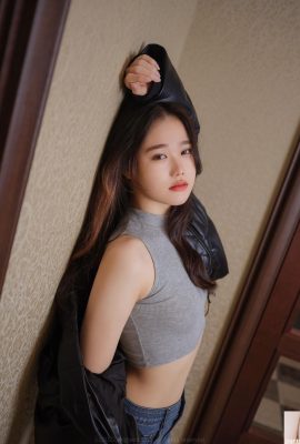 [Sira] この韓国美少女の体型が良すぎるでしょうか？  (40P)