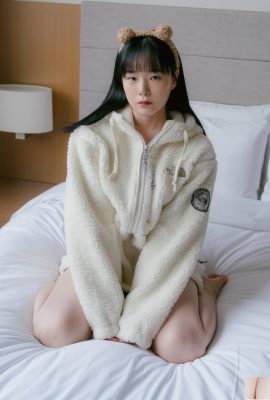 ぴあ×BBUTTERMILK Vol.02 – IN HOTEL with ぴあ (93P)