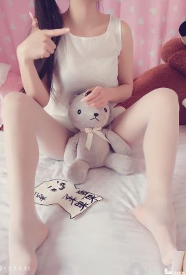 (インターネットから収集) Weibo の女の子 Xia Moguo には手、足、赤い唇があります (27P)