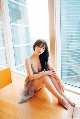 タトゥーを入れた韓国人モデル美女Sun Leleの大胆かつ露骨なプライベート写真（41P）