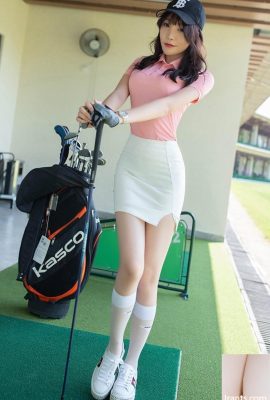 ゴルフ女子Zhizhiの腰にかかる短いスカートがキュート＆セクシー（58P）