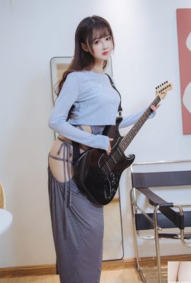 羽生三美 – Guitar Sister (43P)
