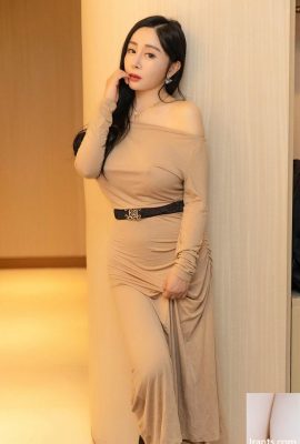 世界の美女ユン・エルがスリムドレス姿で真空露出(45P)