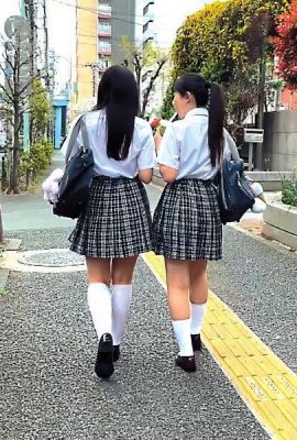 皆月ひかる：登下校パンチラ著替えトイレ風呂etc.1年間ずっと盜撮していた女子校生に… (21P)