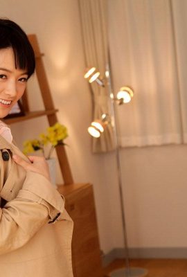 羽田真里 アイドル真里の性調教撮影會 (36P)