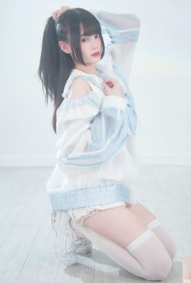 超かわいい女の子「CU Una Zhang Zhixuan」はとても人目を引くので、みんなの注目を集めています（29P）