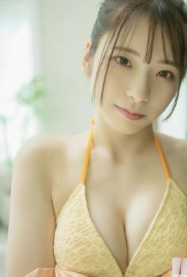 （赤い羽毛㊊）水っぽい大きな目と美しい姿は誘惑に満ちています（19p）