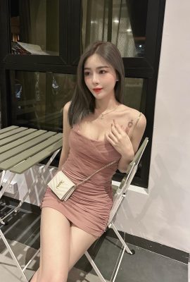 魅力的な電動の目とセクシーな姿を開いて明らかにする（16p）