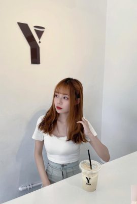 丸くて美しい胸「huahua」は見た目が甘く、笑顔でとても魅力的です（21p）