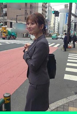 優梨まいな：フェラ活ごっくん溫泉 優梨まいな (21P)