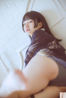 半分のベイビー – ブラックサスペンダー（23p）