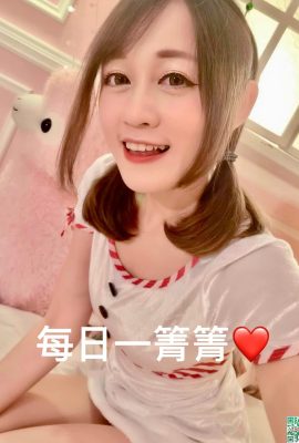 台湾のかわいいショーガールウー・チンキン、均一な姿と肉の滴（7p）