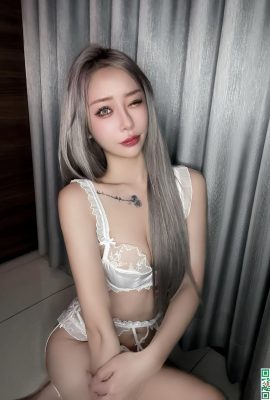 「Li Xiaowen」魅力的な曲がりくねる美しさ（21p）