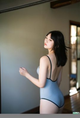 （サヤマずか）かわいい桜の女の子は彼女の柔らかい白い体を見せ、誘惑に満ちています（26p）