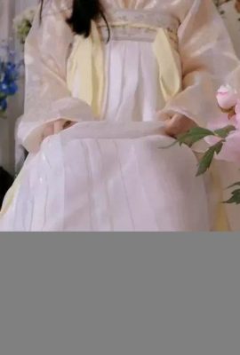 鈴木美咲 – Hanfu (35P)