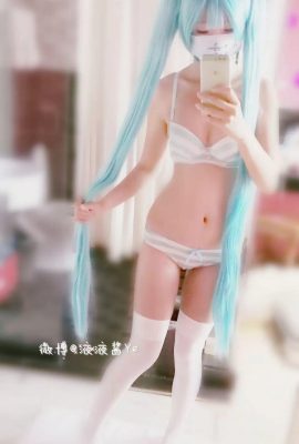 (液液醬YeYe) ボーカロイド – 初音 ミク (28P)