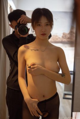 （ナショナルモデルセット写真）ナショナルモデルXiaotongのセックスボディプライベートフォトセット写真（108p）