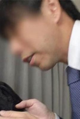 私は路上であなたとおしゃべりをしていました、そして私はとても興奮していたので、私はホテルで犯されました！ ！ （38p）