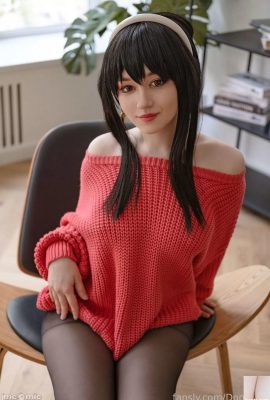 ドナ美しい少女 –  YOR（31P）