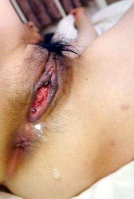 非常に女性らしい成熟した女性を見ると私は欲しがっています（16p）