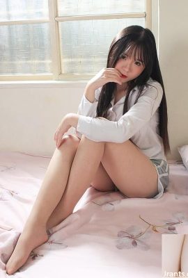 気質の女の子「ナリ」はとても細いので驚くほど魅力的です（10p）
