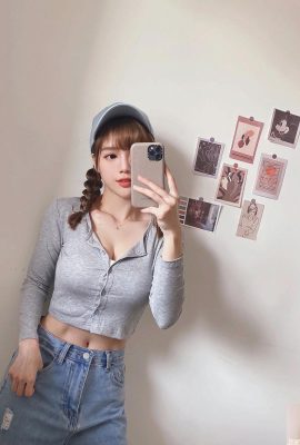 「Qiu Han」ガールフレンドを持つ少女は、人々をすぐに恋に落ちさせる新鮮な気質を持っています！ （10p）