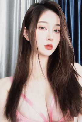 （国家モデルの人体） 年年「ピンクの下着・自己写真撮影」（45p）