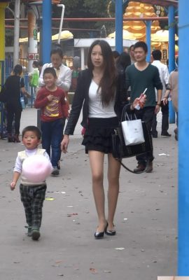 （オンラインコレクション）最高の若い女性のストリート写真は、彼女が暴露されているとき、まだ無私無欲です（22p）（22p）
