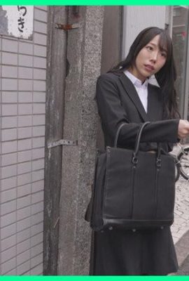 尾崎えりか：嗅いでみる？無洗ムレムレ女體臭3 尾崎えりか (21P)