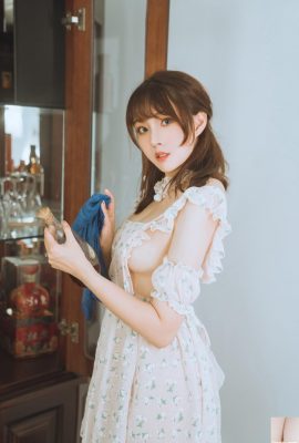 ナツコ寿司 – 花のエプロン（55p）