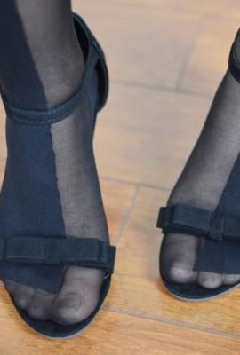 （legku photo）no.006 wone-pieceのオープンブラックストッキング（33p）を持つ長い脚の少女の号