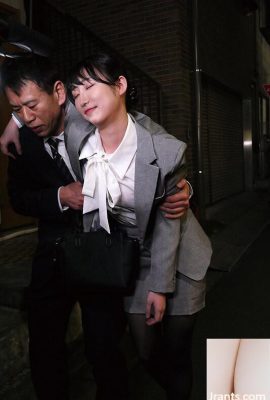 雪代美鳳：飲みすぎたフリしてデカチン上司を誘惑する淫亂女子社員 雪代美鳳 (21P)