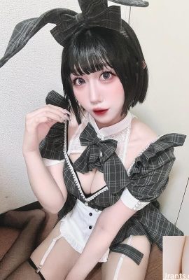 「マリコ」の笑顔はとても甘いことができます！ （11p）