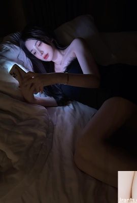 「kelly_lin119」は目にとても心地よいので、人々は人目を引くように見えます（11p）