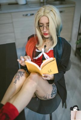 （Suicide Girls）2025年6月21日 –  Catfois  – どのように感じますか（48p）