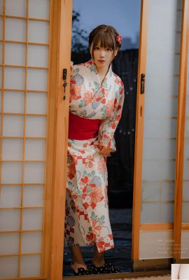かわいい女の子Nyako Meow  –  Hefeng Lanman Yukata（86p）