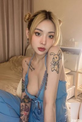 盲点のない美しい「モリー・ゼン」は視覚的な限界に挑戦します（10p）
