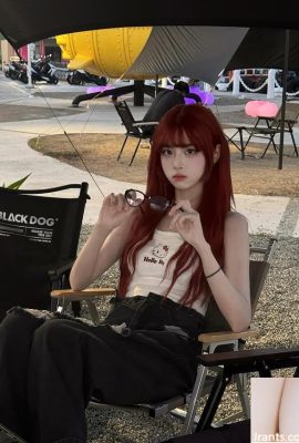 赤毛の少女「Xiaomu」気質とセクシーの組み合わせ（10p）