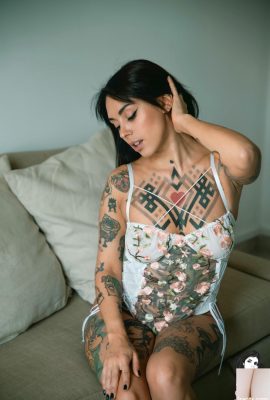（Suicide Girls）2025年7月1日 – イェゴラ – 柔らかい花の中（55p）