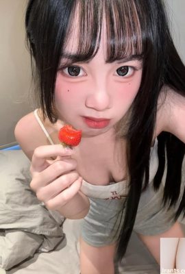 超熱い美しい少女「リトルディア」は解放され、目をeast宴する魅惑的な姿を持っています（10p）
