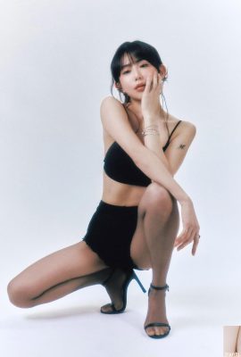 美しい胸の女神「zi zi」はふっくらと驚くほど電気でいっぱいです（10p）