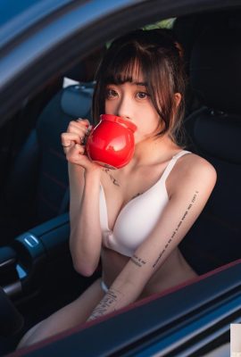 「Zi Dan」はあなたの目をeast宴するためにスパイシーな写真を送るのにけちにありません（10p）