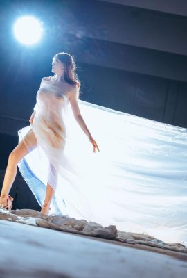 QiuとCorgi（Xia Xiaoqiu Qiuqiu） –  Sa（66p）