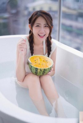 「Think Tang Ling」完璧な胸と脚はあなたの心臓をより速く鼓動させる（10p）