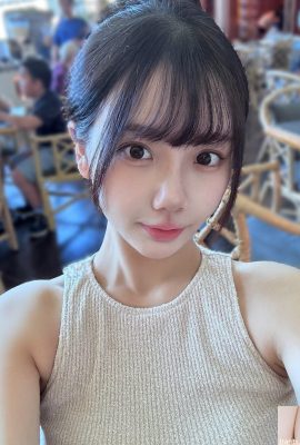 「フィービー」は、絶妙な顔立ち、甘くて官能的な目で、一瞬で心と魂を誘惑します（10P）