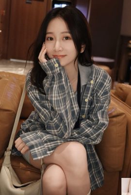 「篠崎ひゅん」が誘惑いっぱいの表情であなたの心を焦らします(10P)