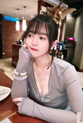 「Wang Xuxu Anna」は、甘くて少し蒸し暑い、天使のような繊細な顔を持っています（10P）