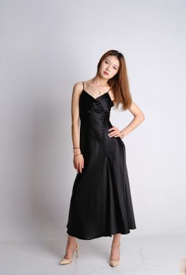 中国人モデルXin Ranのボディプライベート写真撮影セット(56P)